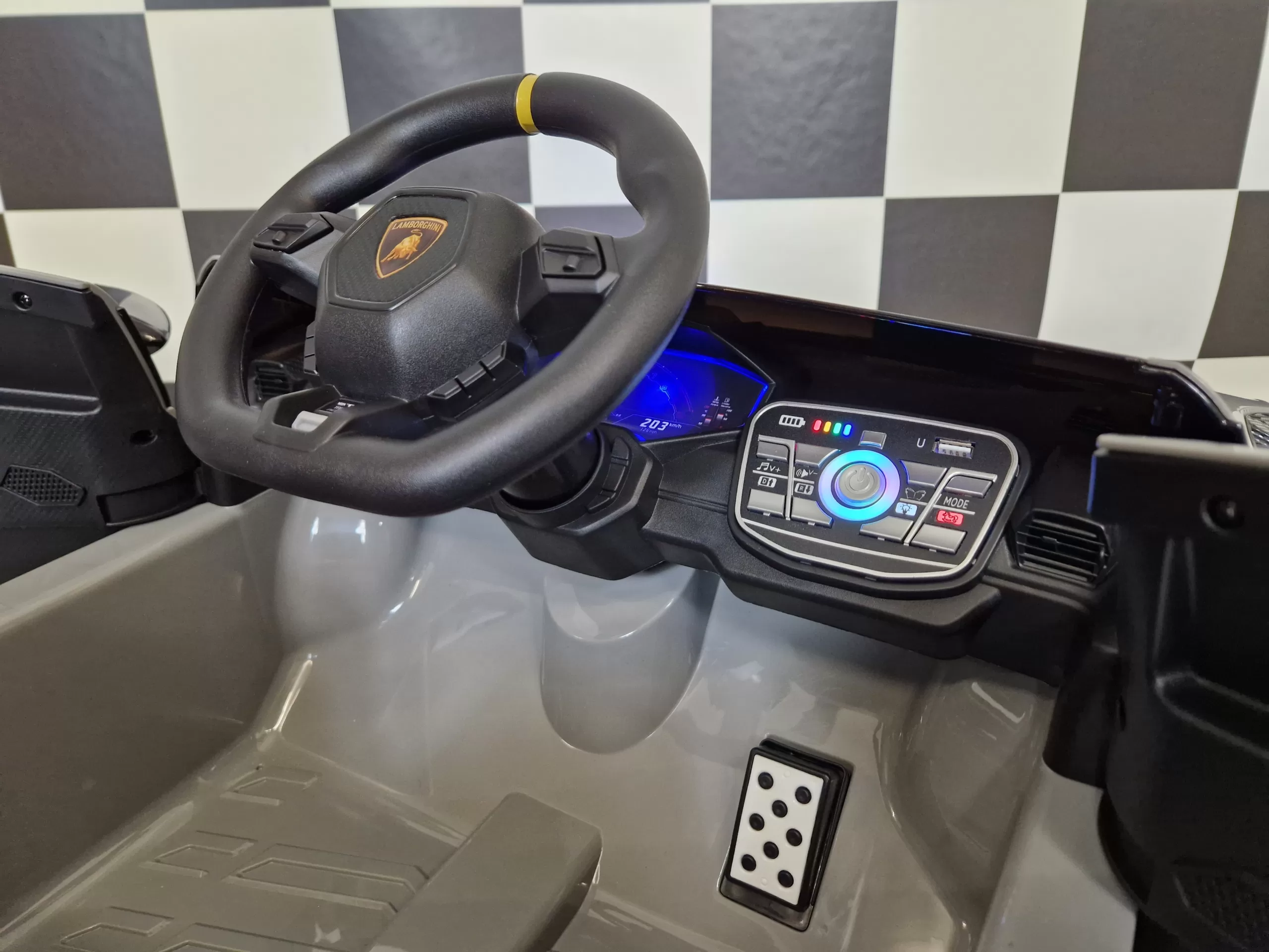 Lamborghini Huracan STO Lamborghini Huracan STO - Elektrische kinderauto