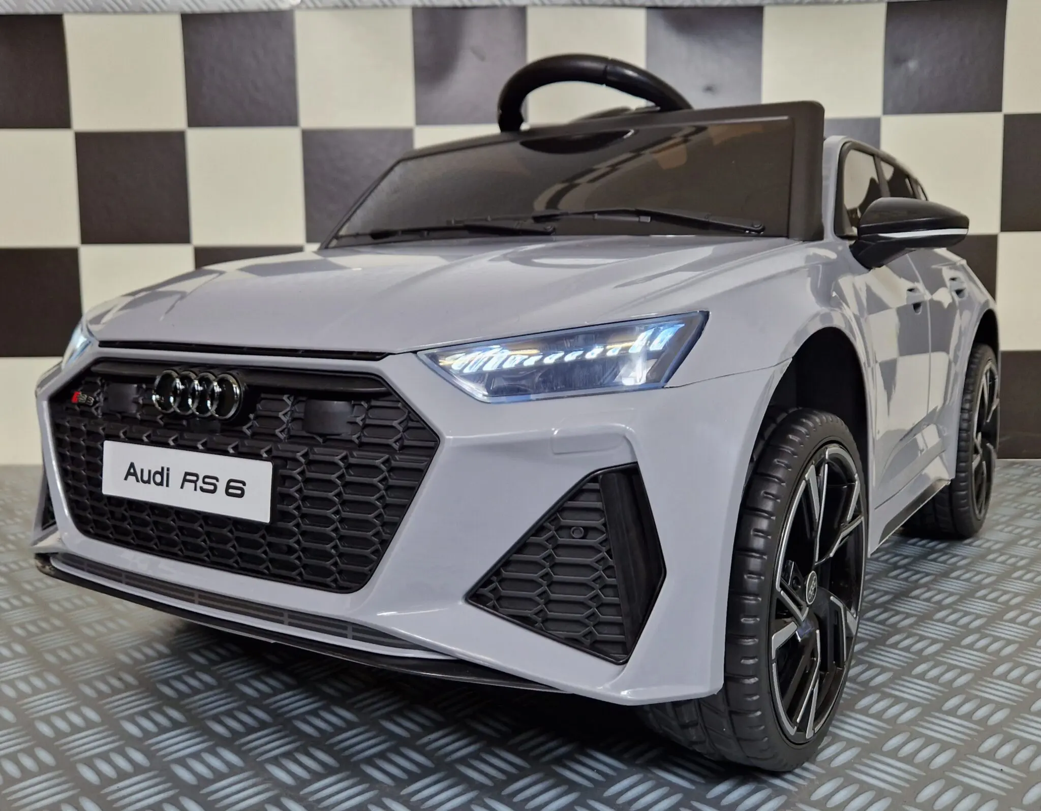 Audi RS6 Audi RS6 - Elektrische kinderauto