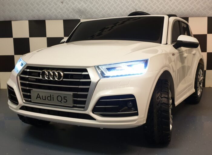 2 persoons kinderauto audi Q5
