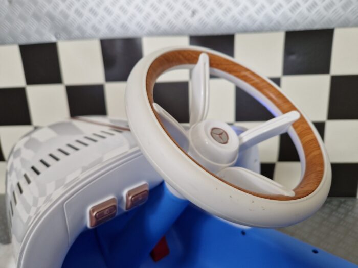 Accu auto kind Mercedes Vision