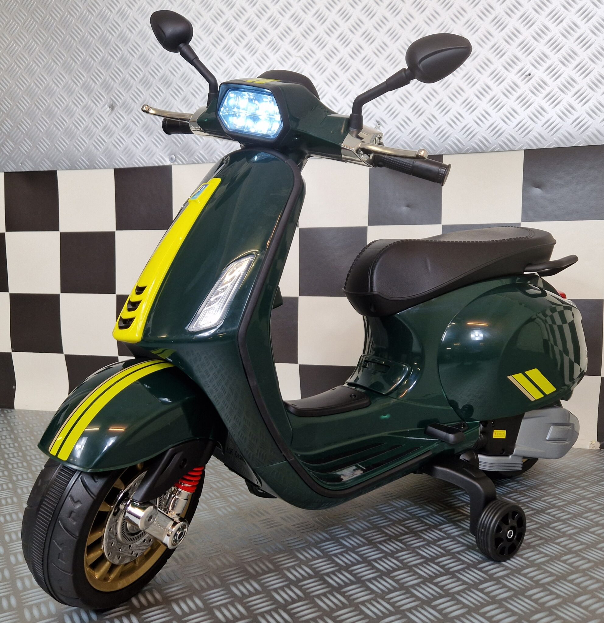 Accu kinderscooter Vespa sprint