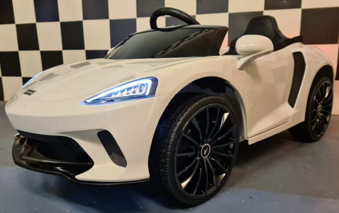 Accu speelgoedauto Mclaren