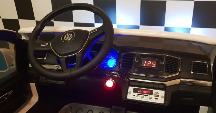 Dashboard VW Amarok wit