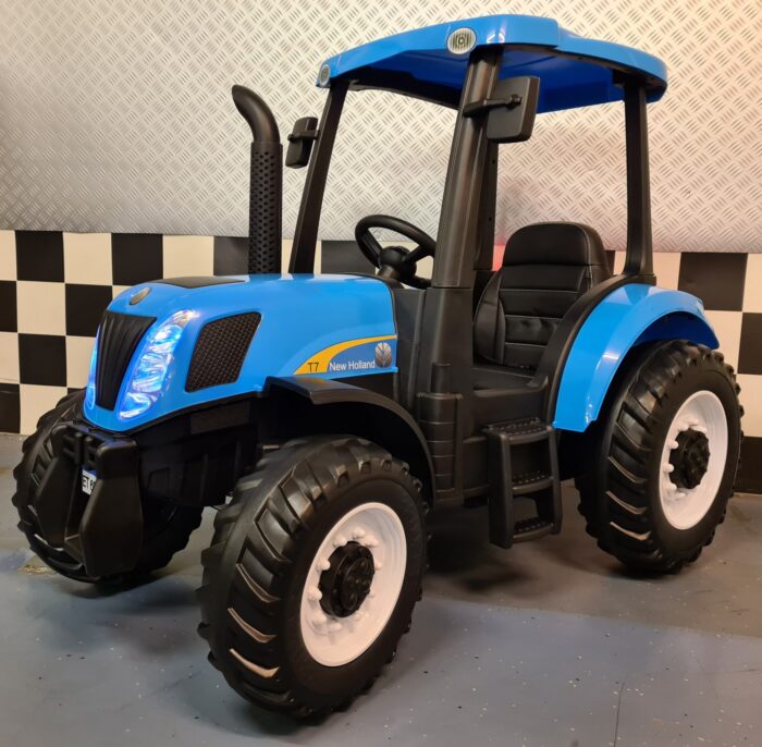 Kinder tractor New Holland