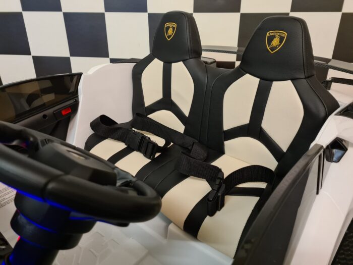 Lamborghini 2 persoons elektrische kinderauto wit
