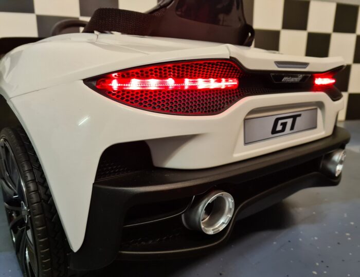 Mclaren 620 GT met soft start