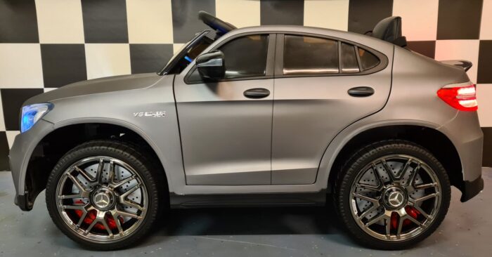 Mercedes GLC elektrische kinderauto