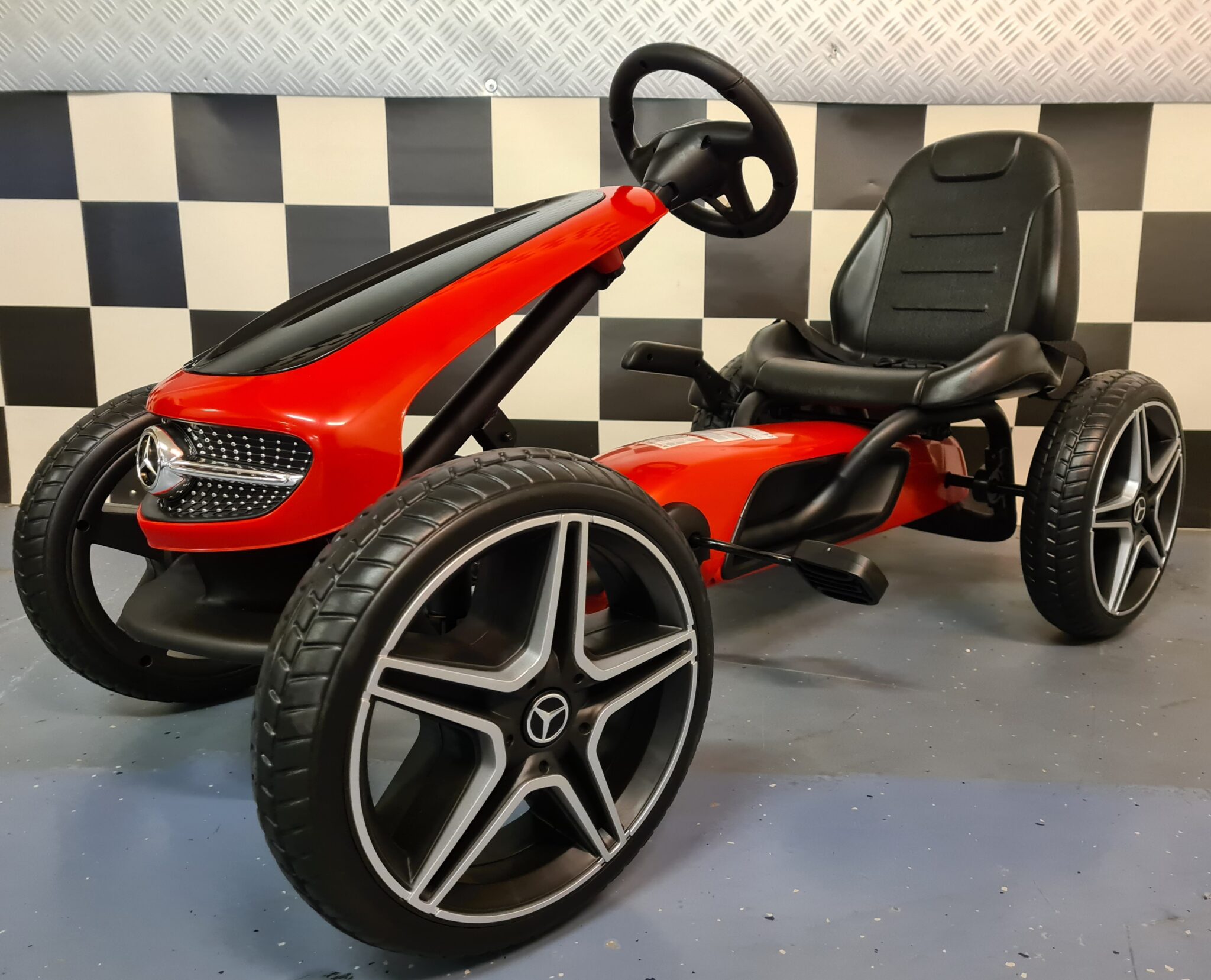 Mercedes kinder skelter rood zwart