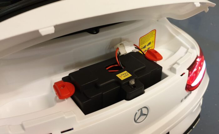 accu pack elektrische speelgoedauto mercedes