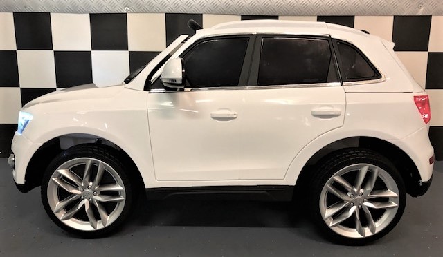 Elektrische kinderauto Audi Q5 2.4G RC bediening