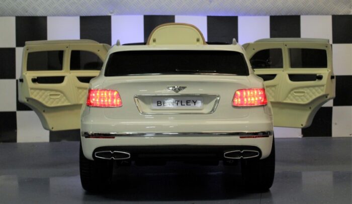 12 volt Bentley Bentayga kinderauto met RC
