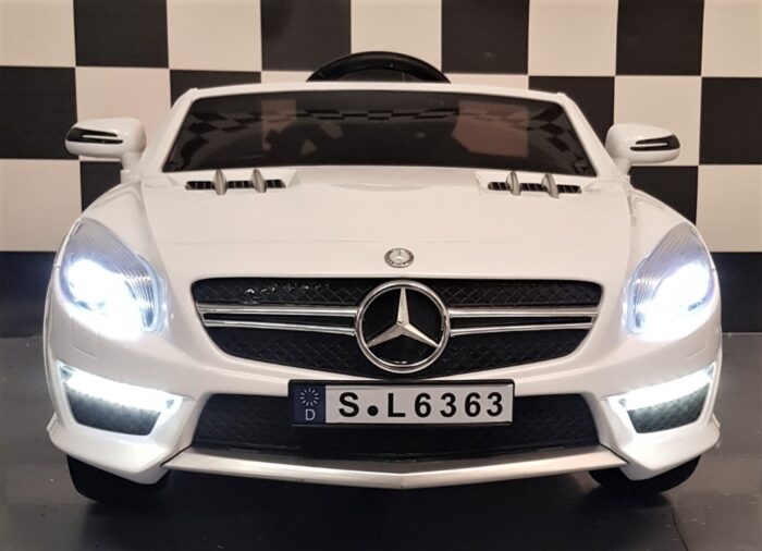 Mercedes SL63 witte kinderauto