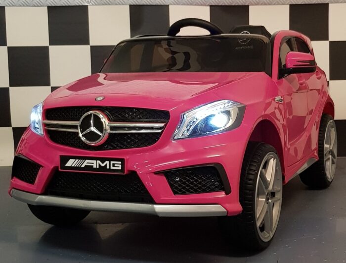 Mercedes A45 AMG kinderauto roze