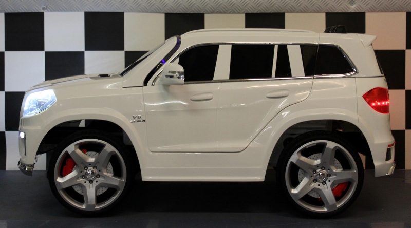 Mercedes AMG GL63 speelgoedauto 12V wit