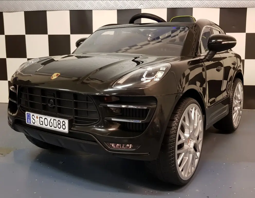 Elektrische kinderauto Porsche Macan Cars4Kids