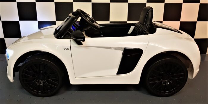 Kinderauto Audi Spyder wit 2.4G afstandbediening 12 volt