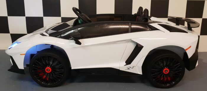 Witte Lamborghini kinderauto 12 volt 2.4 G afstandbediening