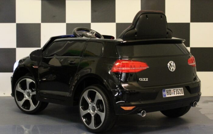 Elektrische kinderauto VW GTI 2.4G afstandbediening