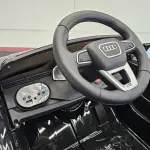 Accu auto kind Audi Q8