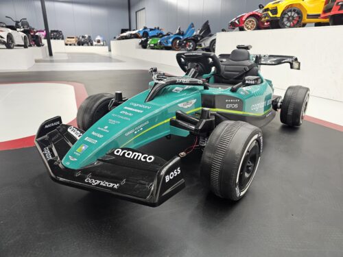 Aston Martin Formule 1 kinderauto 24 volt