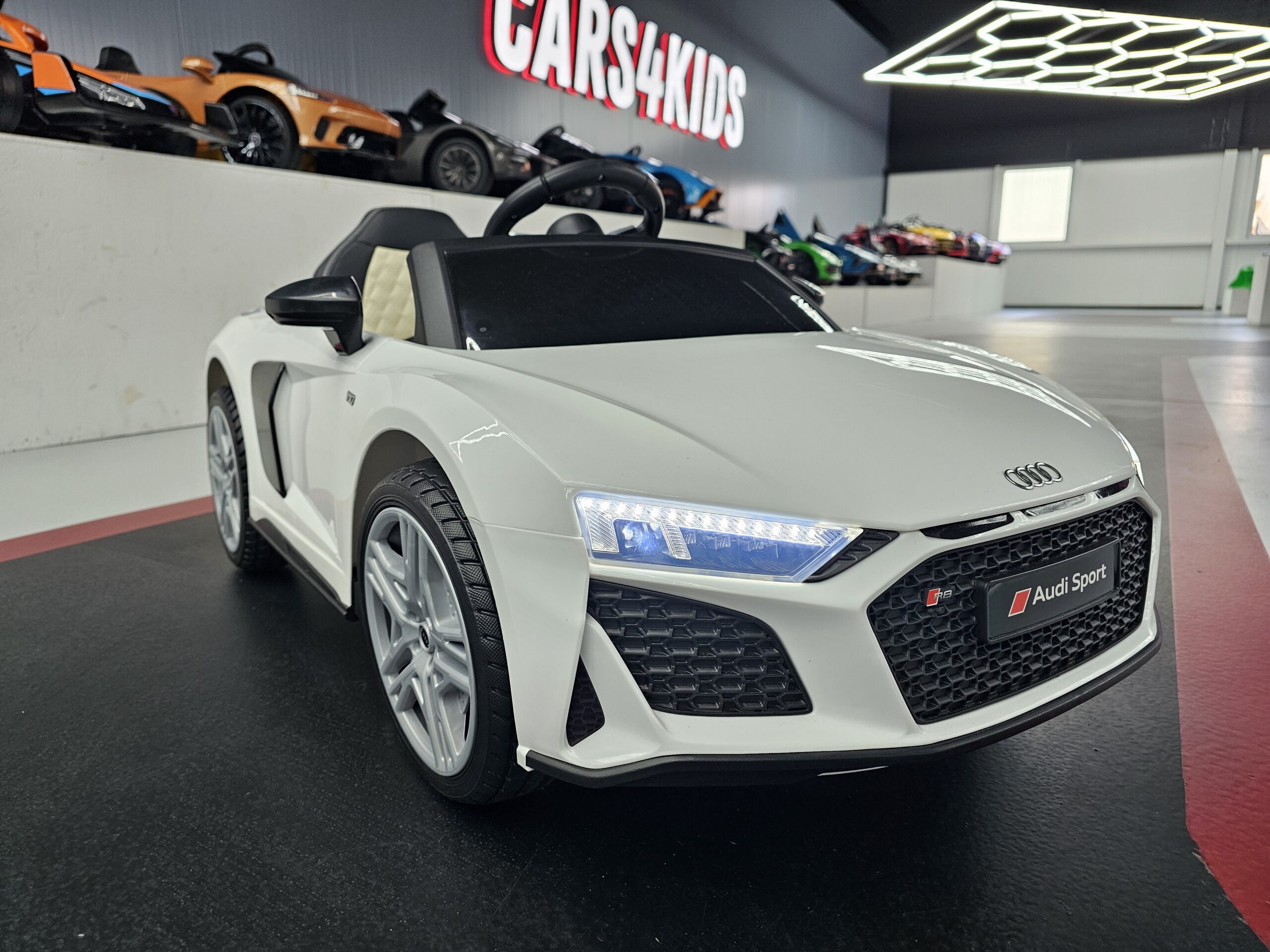 Audi R8 elektrische auto kind