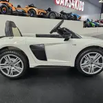 Audi R8 speelgoedauto wit