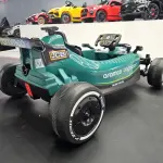 Elektrische auto kind Formule 1 Aston Martin