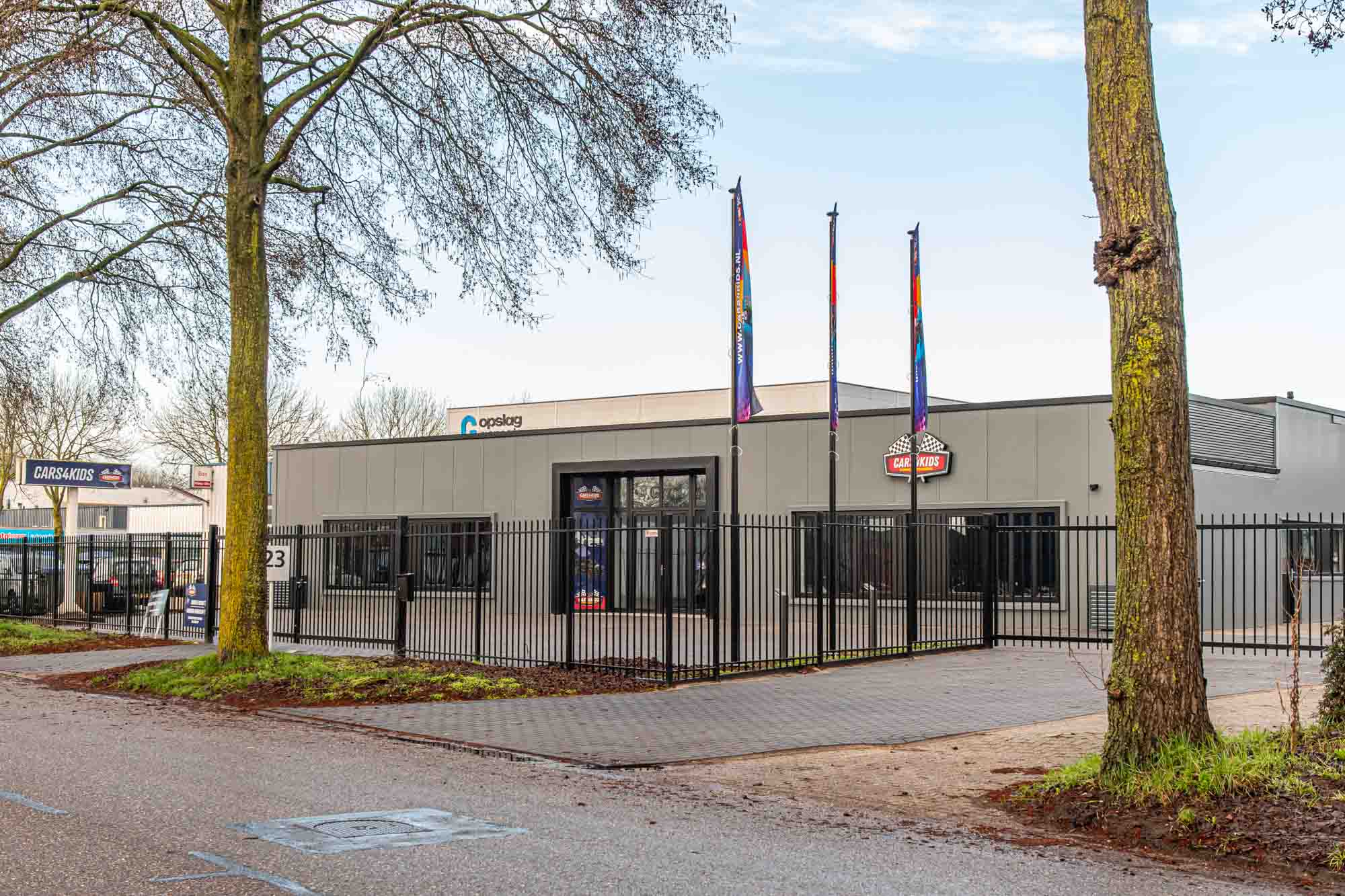 Nieuw pand Cars4kids